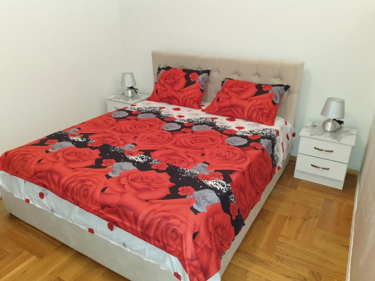 Montenegrin Beauty Star Apartment Бар Екстериор снимка