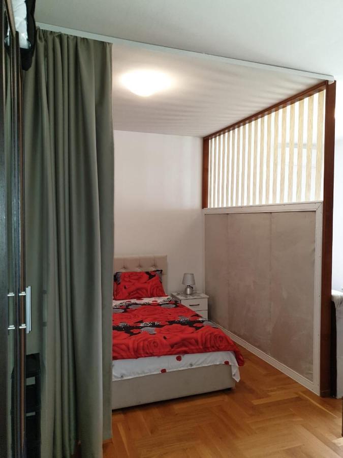Montenegrin Beauty Star Apartment Бар Екстериор снимка
